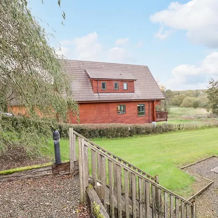 12 Cornadarragh * Belturbet